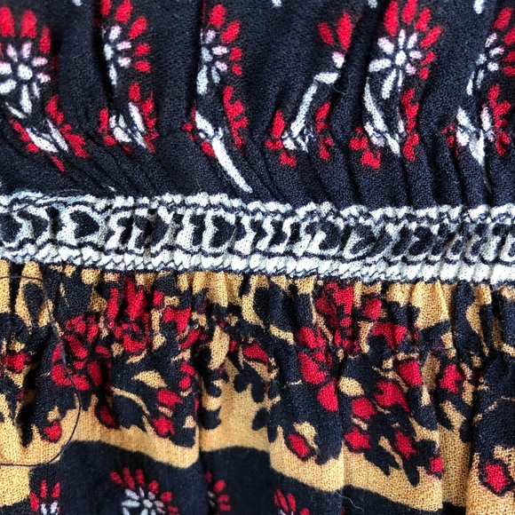 Forever 21 Black Gold Red Patterned Tunic Shirt M - Picture 5 of 13